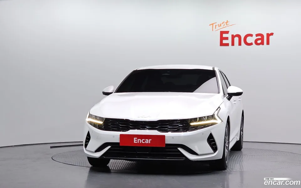 Kia K5 Hybrid 2022 — thumbnail 3