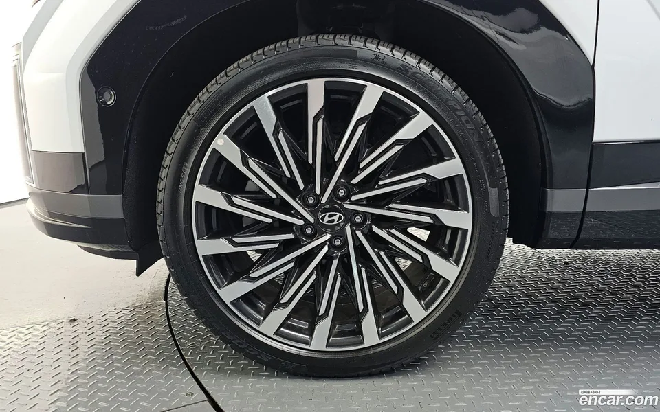 Hyundai SantaFe 2.5T 2WD 2023 — миниатюра 5