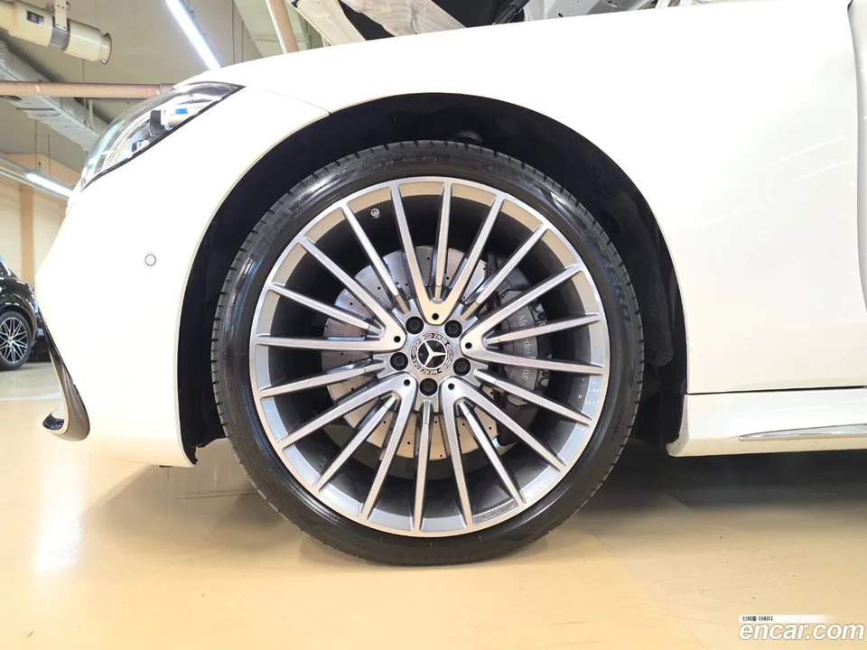 Mercedes-Benz S-Class S500L 4MATIC 2023 — миниатюра 5