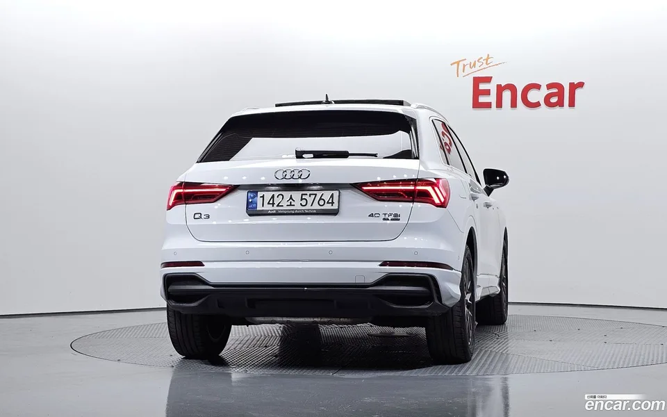 Audi Q3 40 TFSI 2023 — thumbnail 4