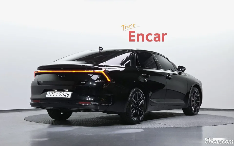 Kia K8 Hybrid 2025 — миниатюра 2