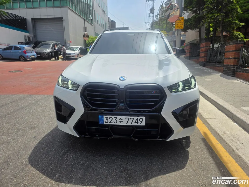 BMW X5M 4.4 2026 — миниатюра 3