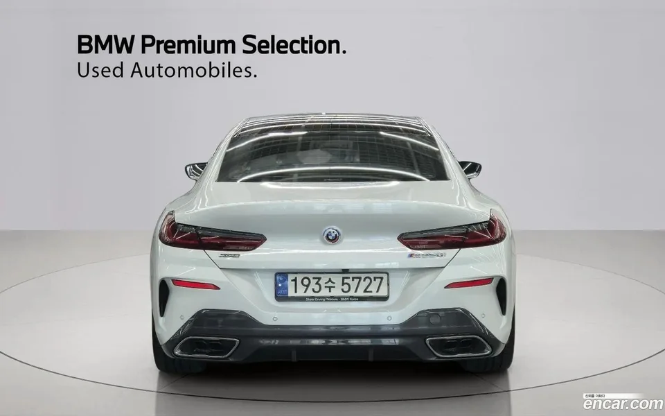 BMW 8 Series M850i xDrive 2022 — миниатюра 4