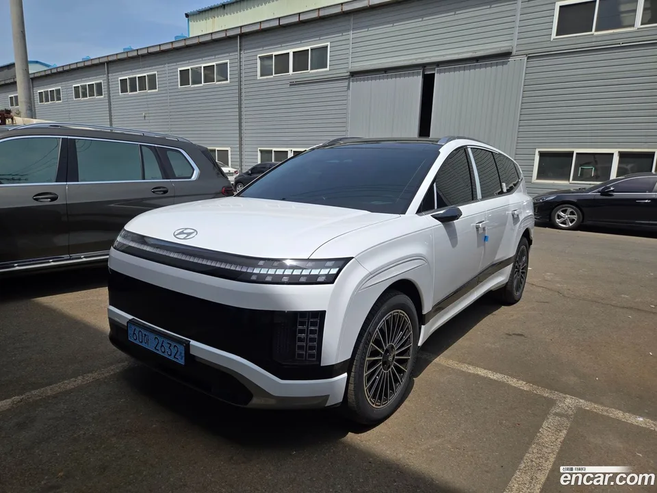 Hyundai Ioniq 9 AWD 2026 — фото 1, купить с доставкой в Москву