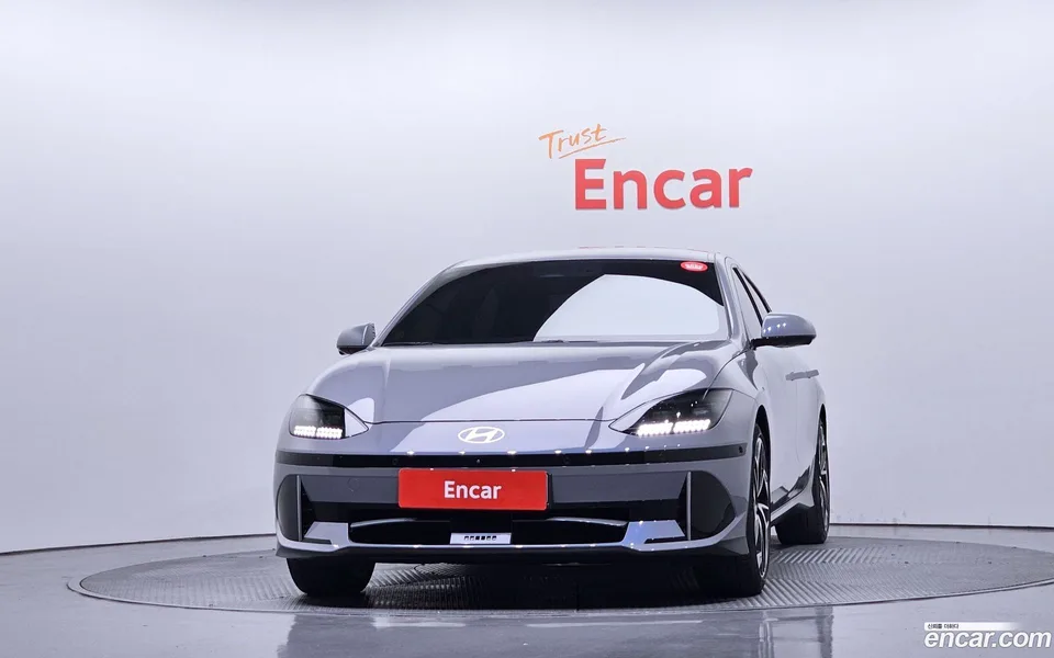 Hyundai Ioniq 6 2023 — thumbnail 3