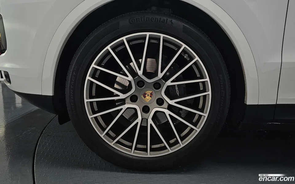 Porsche Cayenne 3.0 2023 — миниатюра 5