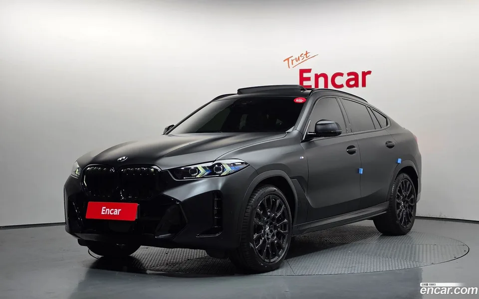 BMW X6 xDrive40i M 2024 — фото 1, купить с доставкой в Москву
