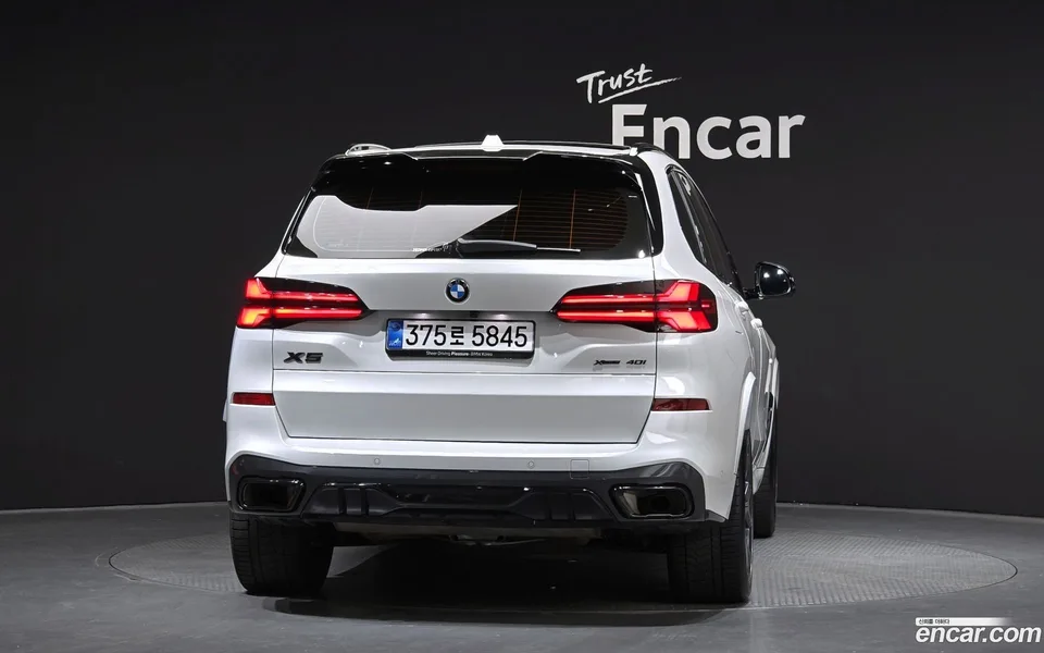 BMW X5 xDrive 40i M 2025 — миниатюра 3