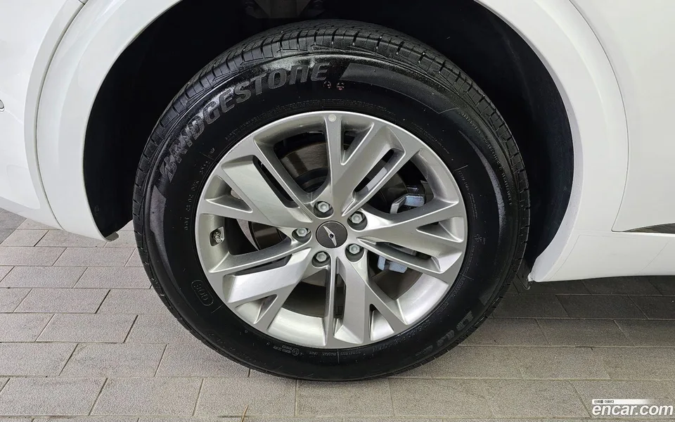 Genesis GV70 2.5T AWD 2023 — миниатюра 2