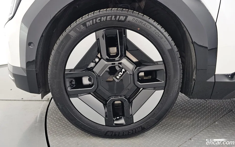 Kia EV9 4WD 2023 — миниатюра 5