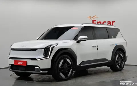 Kia EV9 2023 buy in Moscow