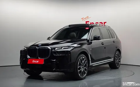 BMW X7 2023 купить в Москве