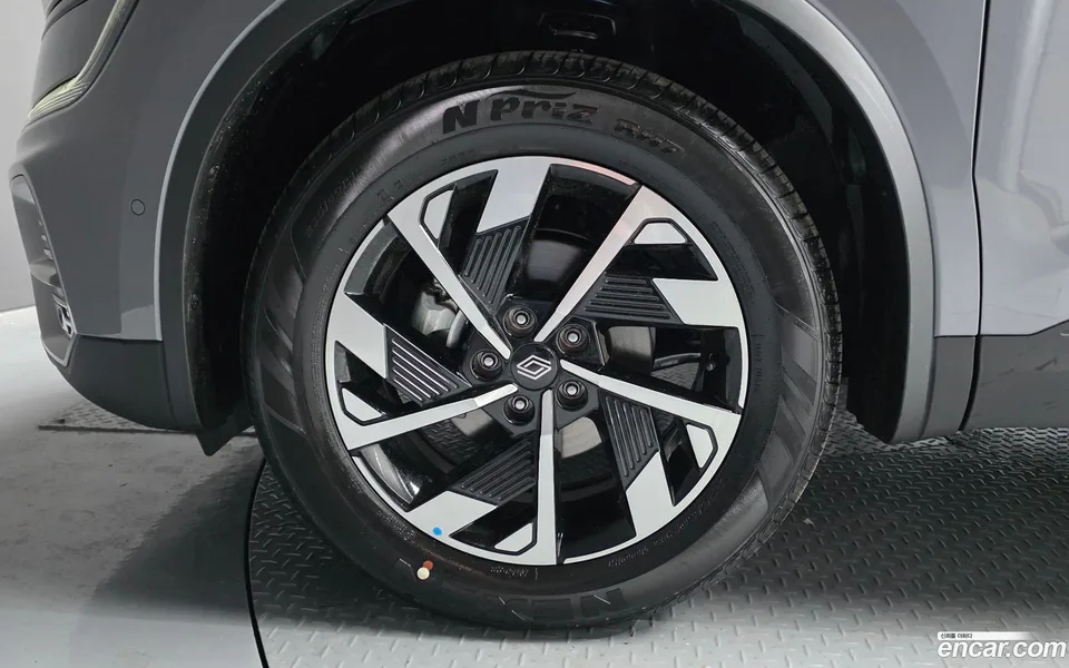 Renault Samsung QM6 2.0 GDe RE 2WD 2026 — миниатюра 5