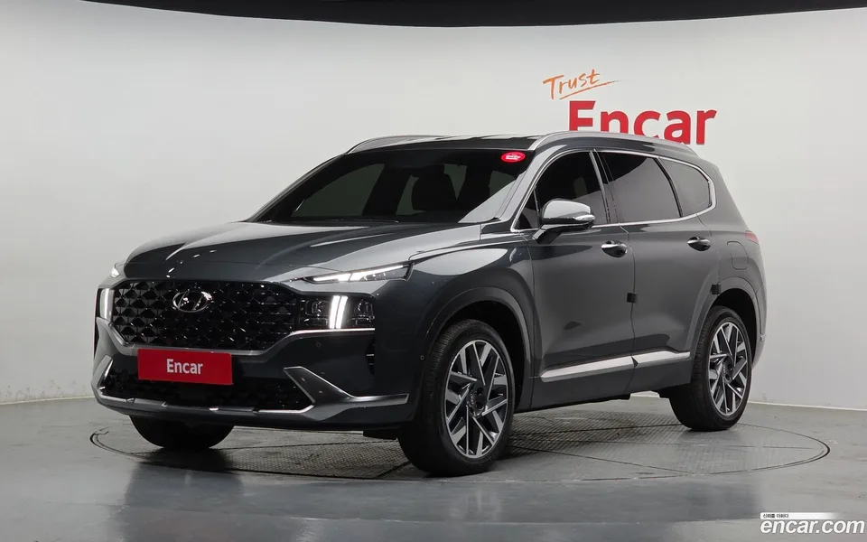 Hyundai SantaFe 2.5T 2WD 2023 — фото 1, купить с доставкой в Москву