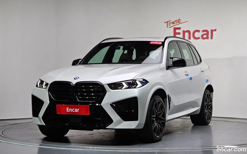 BMW X5M 4.4 2024 — фото 1, купить с доставкой в Москву