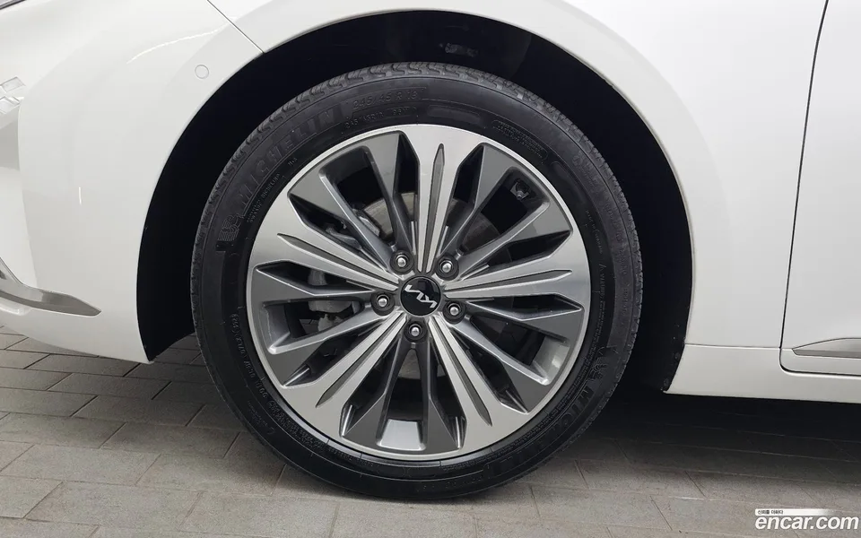 Kia K8 Hybrid 2024 — миниатюра 2