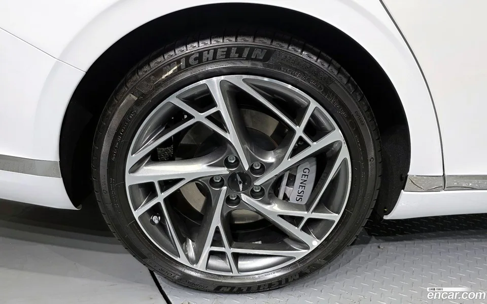 Genesis G90 3.5 2WD 2025 — миниатюра 5