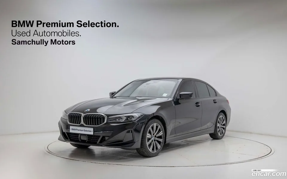 BMW 3 Series 320i 2025 — фото 1, купить с доставкой в Москву