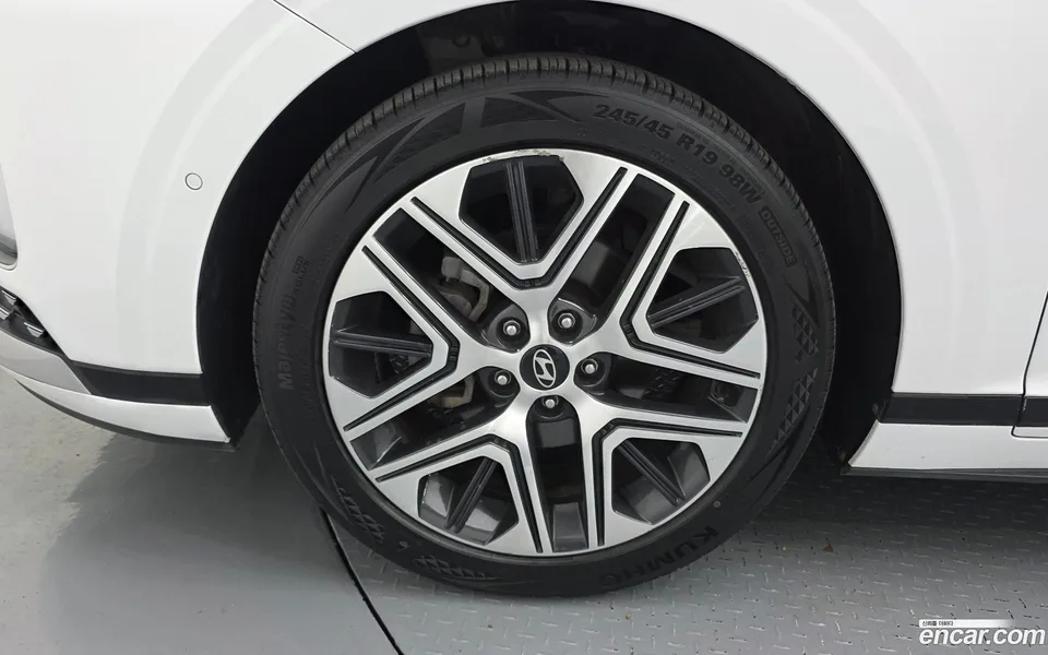 Hyundai Grandeur Hybrid 2023 — миниатюра 5
