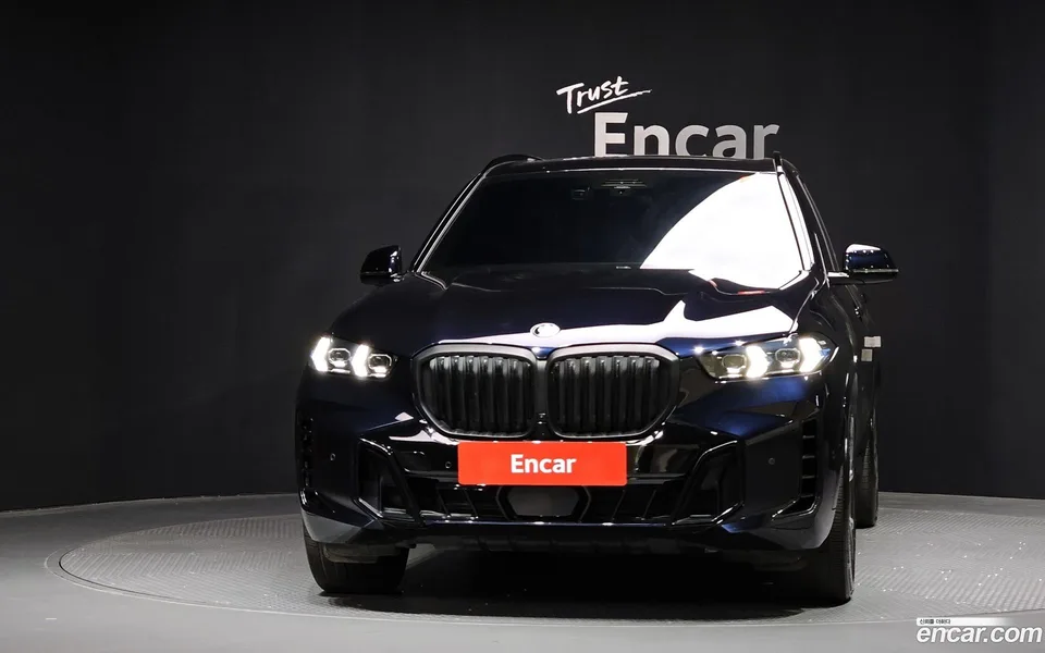 BMW X5 xDrive 40i M 2024 — миниатюра 3
