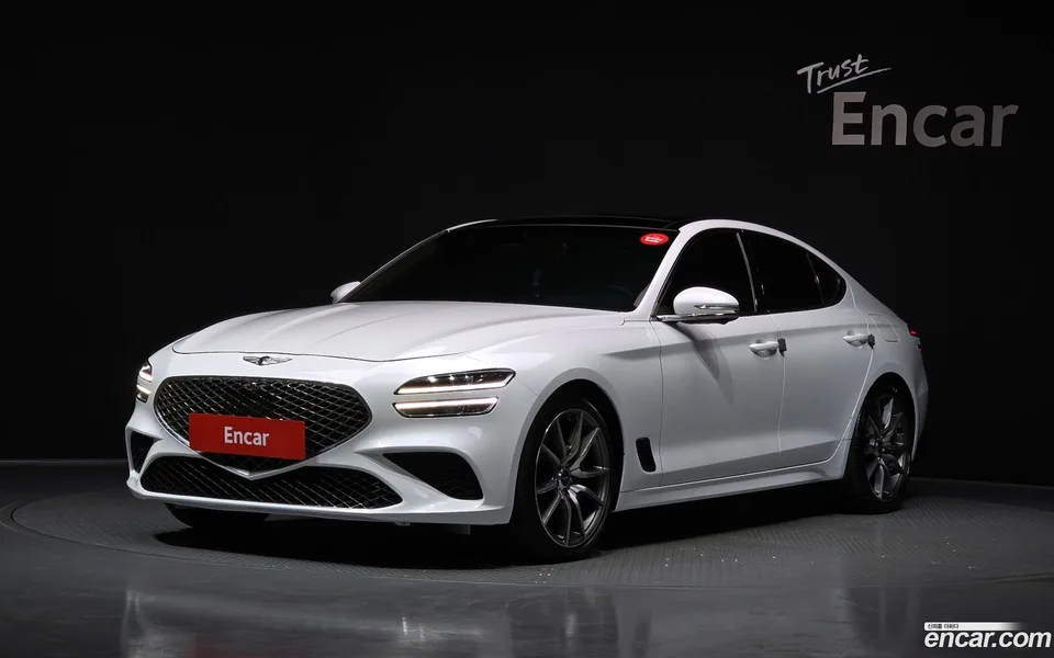 Genesis G70 2.0T 4WD 2022 — фото 1, купить с доставкой в Москву