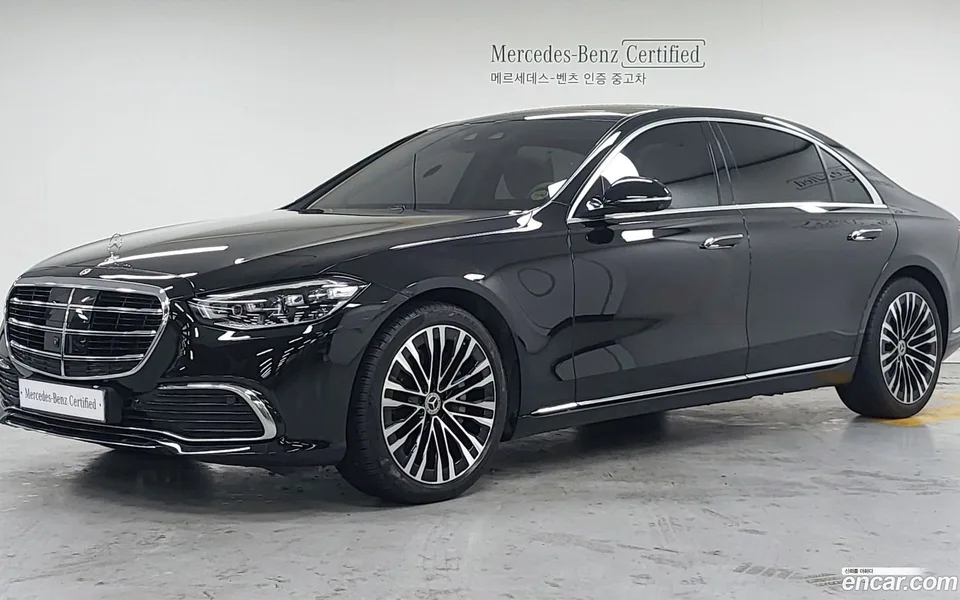 Mercedes-Benz S-Class S450L 4MATIC 2023 — фото 1, купить с доставкой в Москву