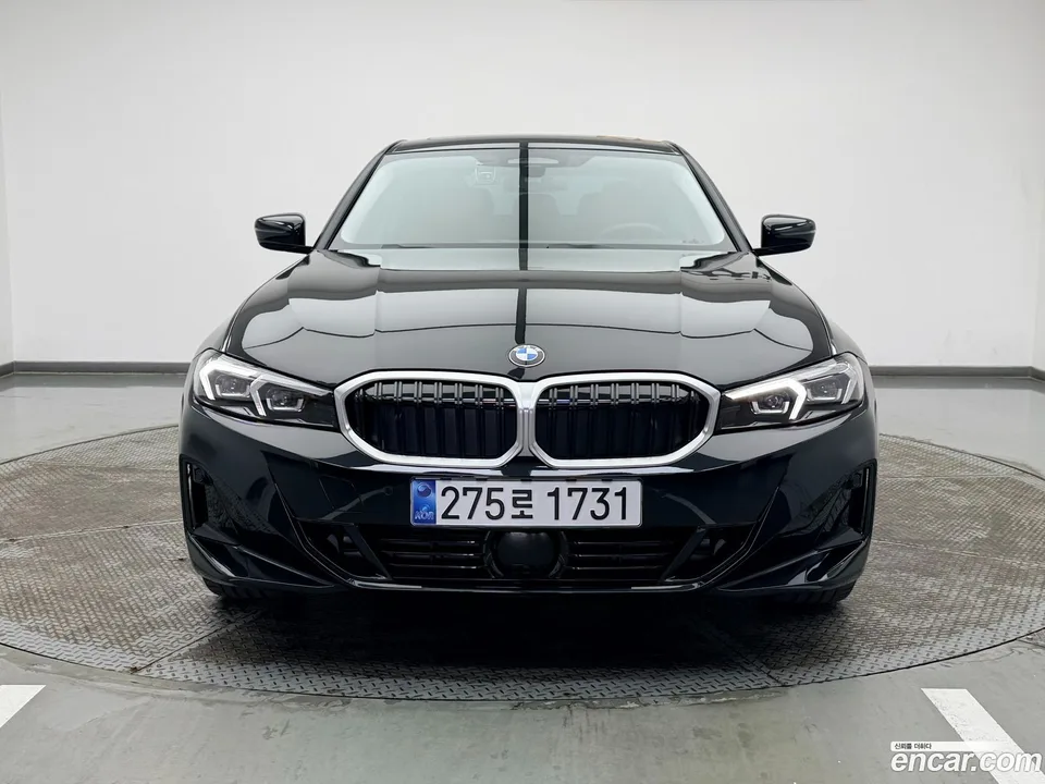 BMW 3 Series 320i 2025 — миниатюра 3