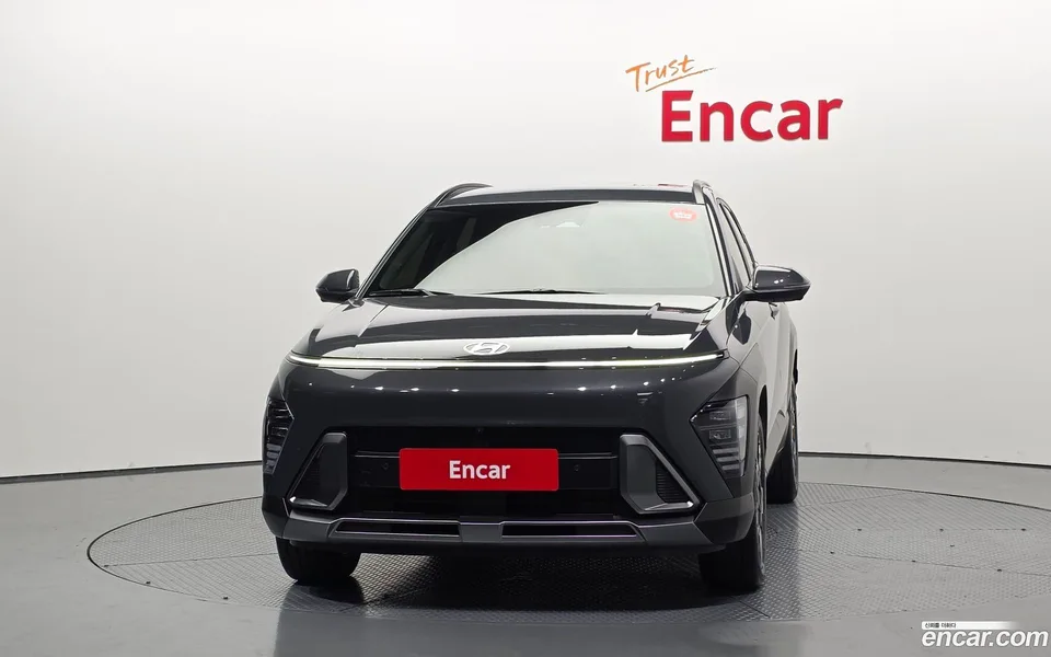 Hyundai Kona Hybrid 2023 — миниатюра 3