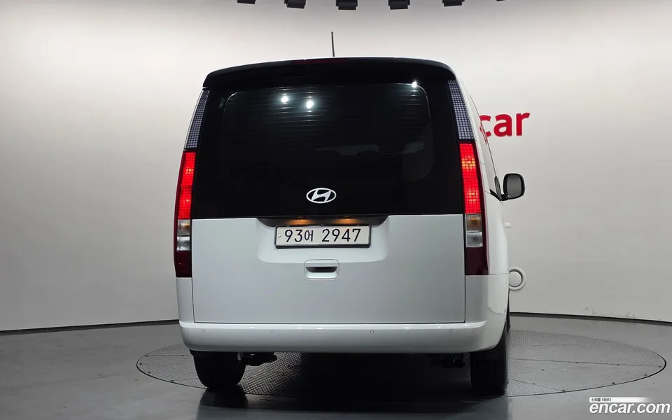 Hyundai Staria HEV 1.6 5 2025 — миниатюра 4