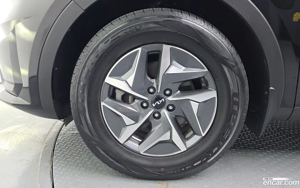 Kia Sorento HEV 1.6 2WD 2022 — миниатюра 5