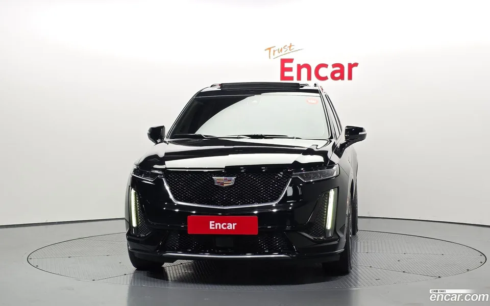 Cadillac XT6 3.6 2023 — миниатюра 3