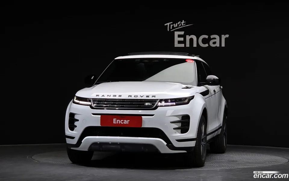 Land Rover Range Rover Evoque P250 SE 2025 — миниатюра 3