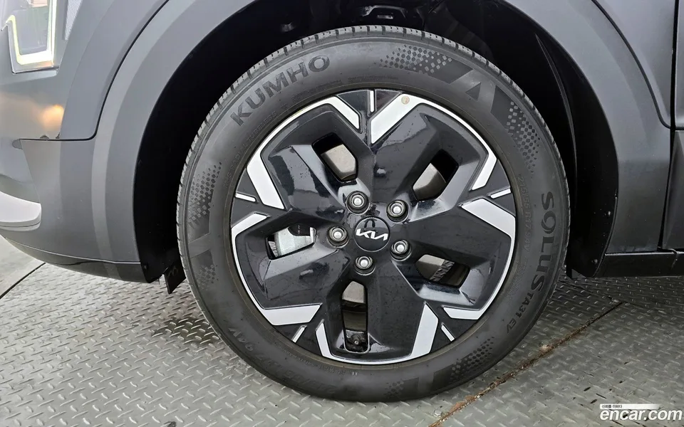 Kia Niro EV 2023 — миниатюра 5