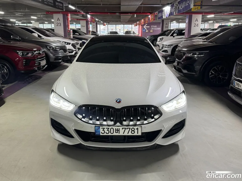 BMW 8 Series M850i xDrive 2022 — фото 1, купить с доставкой в Москву