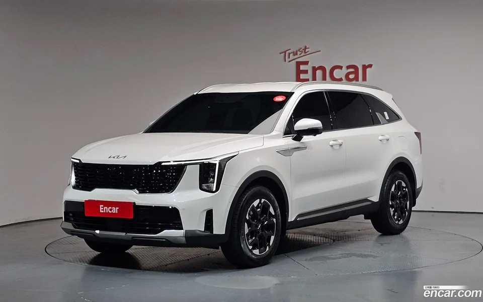 Kia Sorento 2.5T 2WD 2025 — фото 1, купить с доставкой в Москву