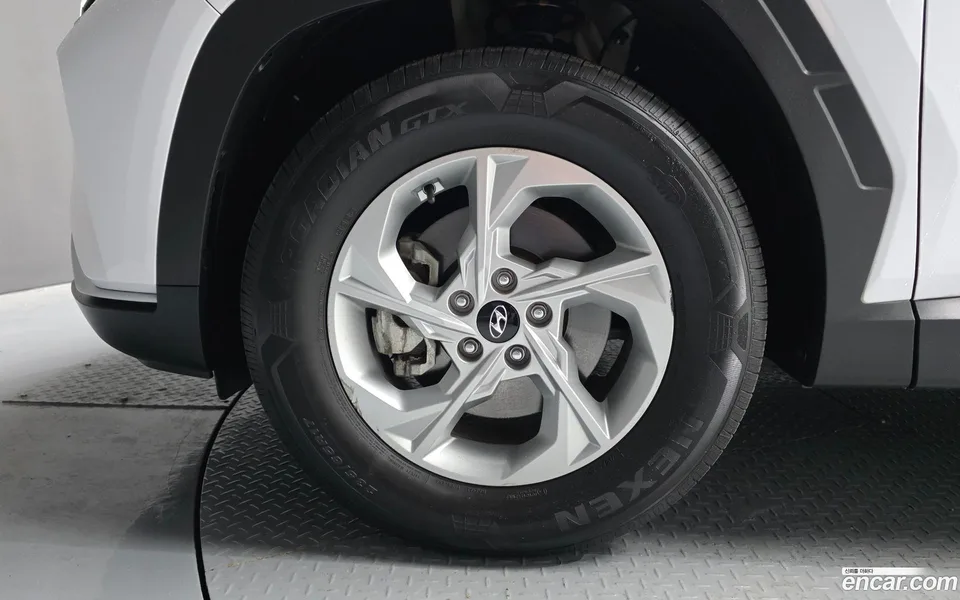Hyundai Tucson 1.6 2WD 2022 — миниатюра 2