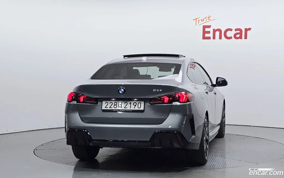 BMW 2 Series Gran Coupe 228 xDrive M 2025 — миниатюра 4