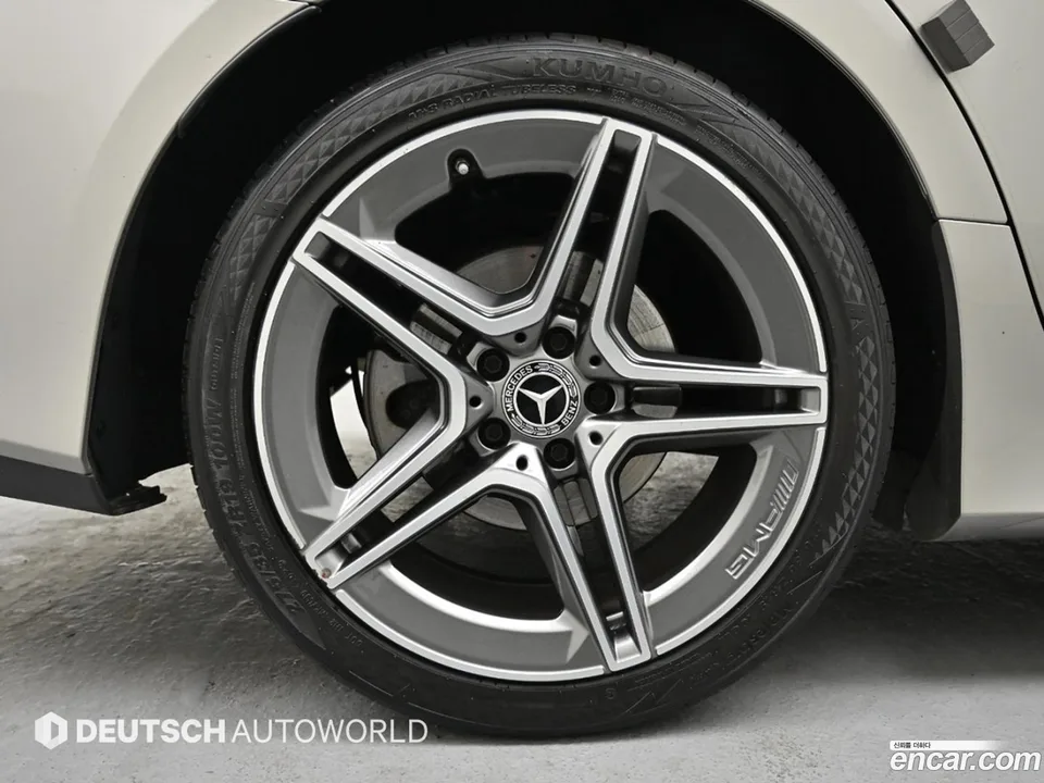 Mercedes-Benz CLS-Class CLS300d 4MATIC 2022 — миниатюра 2