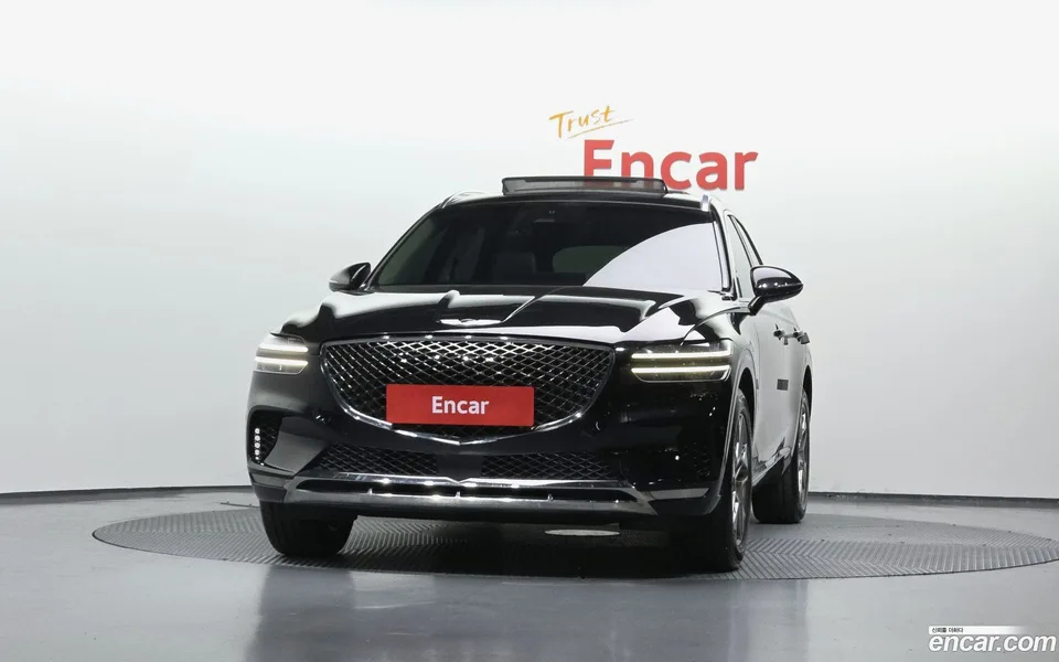 Genesis GV70 2.5T 2WD 2023 — миниатюра 3