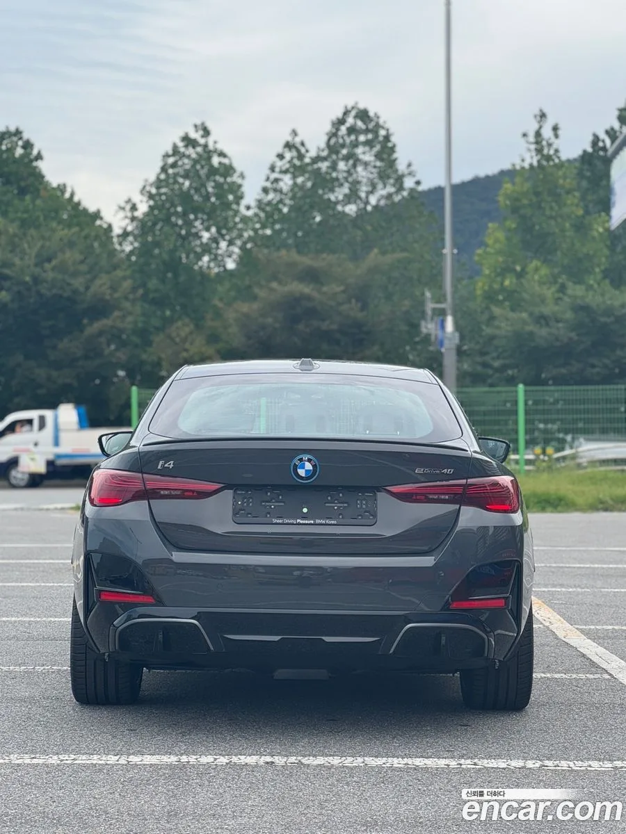 BMW i4 eDrive40 M 2025 — миниатюра 4