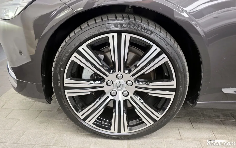 Volvo S90 B6 AWD 2022 — миниатюра 2
