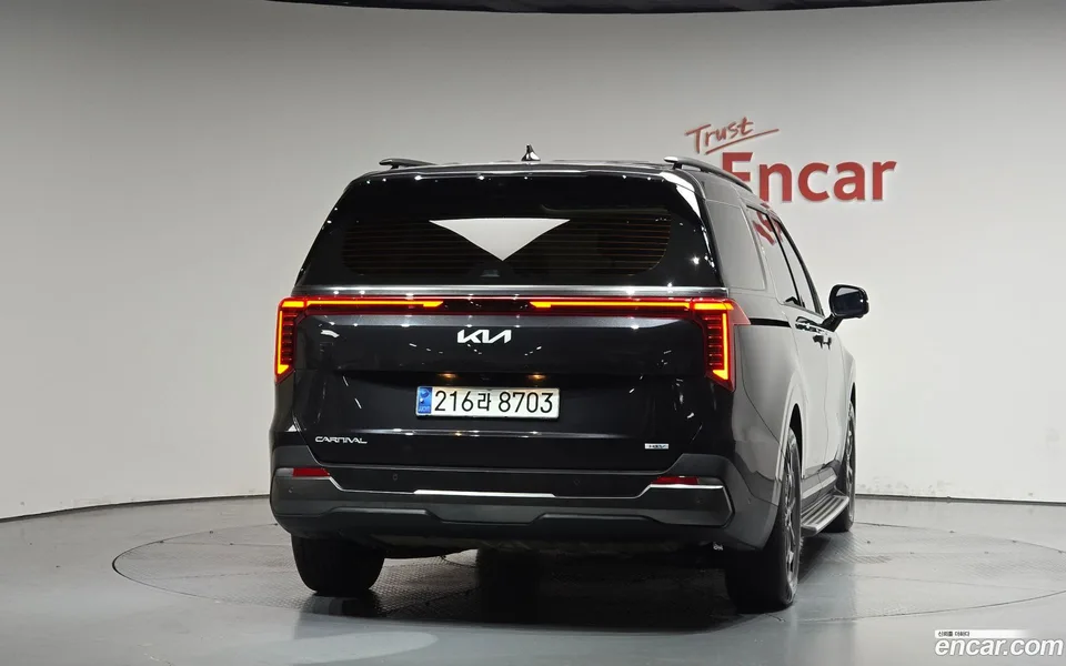 Kia Carnival HEV 7 2024 — миниатюра 4