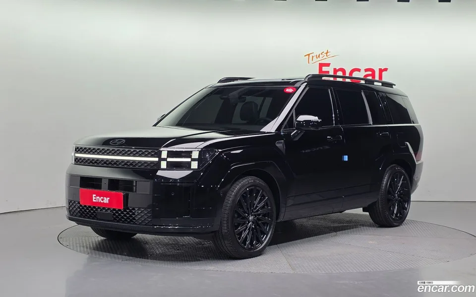 Hyundai SantaFe 2.5T 2WD 2025 — фото 1, купить с доставкой в Москву