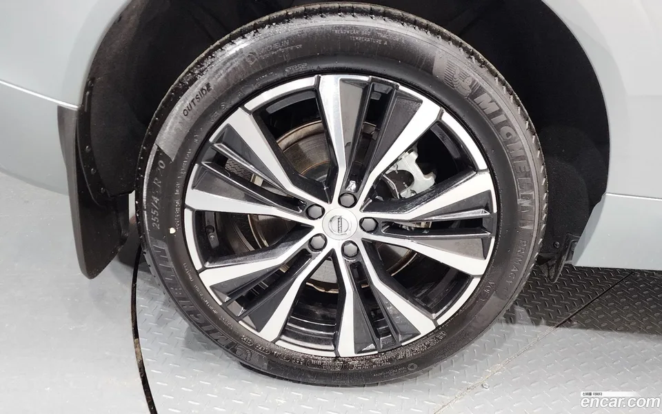 Volvo XC60 B6 2023 — миниатюра 5