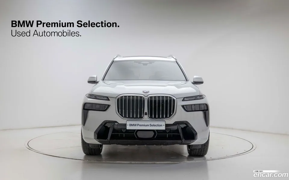 BMW X7 xDrive 40i M 6 2025 — миниатюра 3