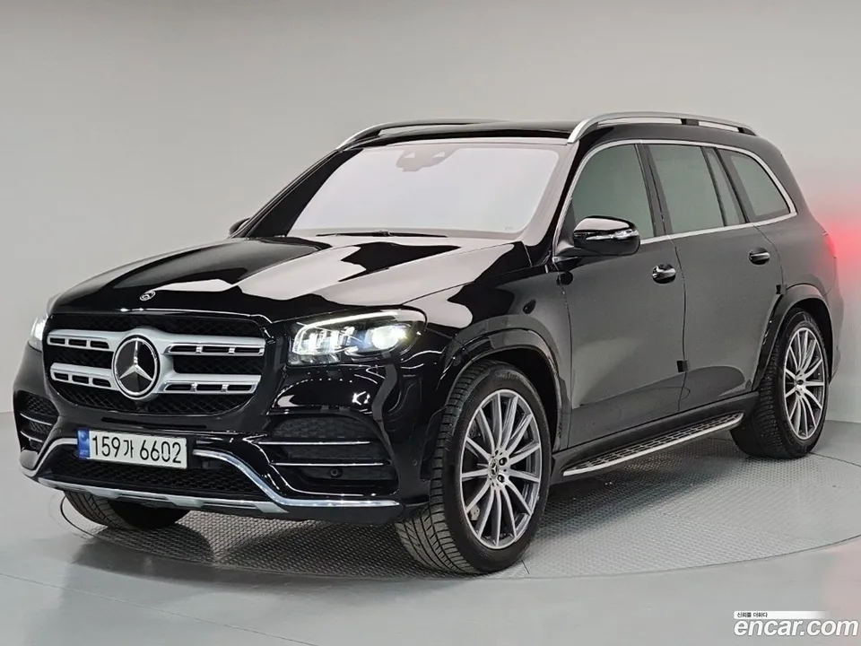 Mercedes-Benz GLS-Class GLS400d 4MATIC 2023 — фото 1, купить с доставкой в Москву
