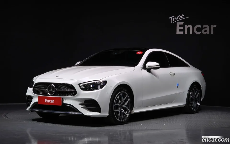 Mercedes-Benz E-Class E300d 4MATIC 2022 — фото 1, купить с доставкой в Москву