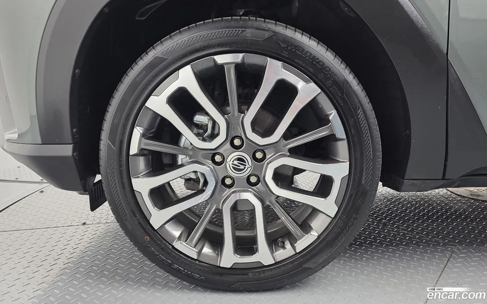 KG Mobility Torres 1.5 2WD 2023 — миниатюра 5