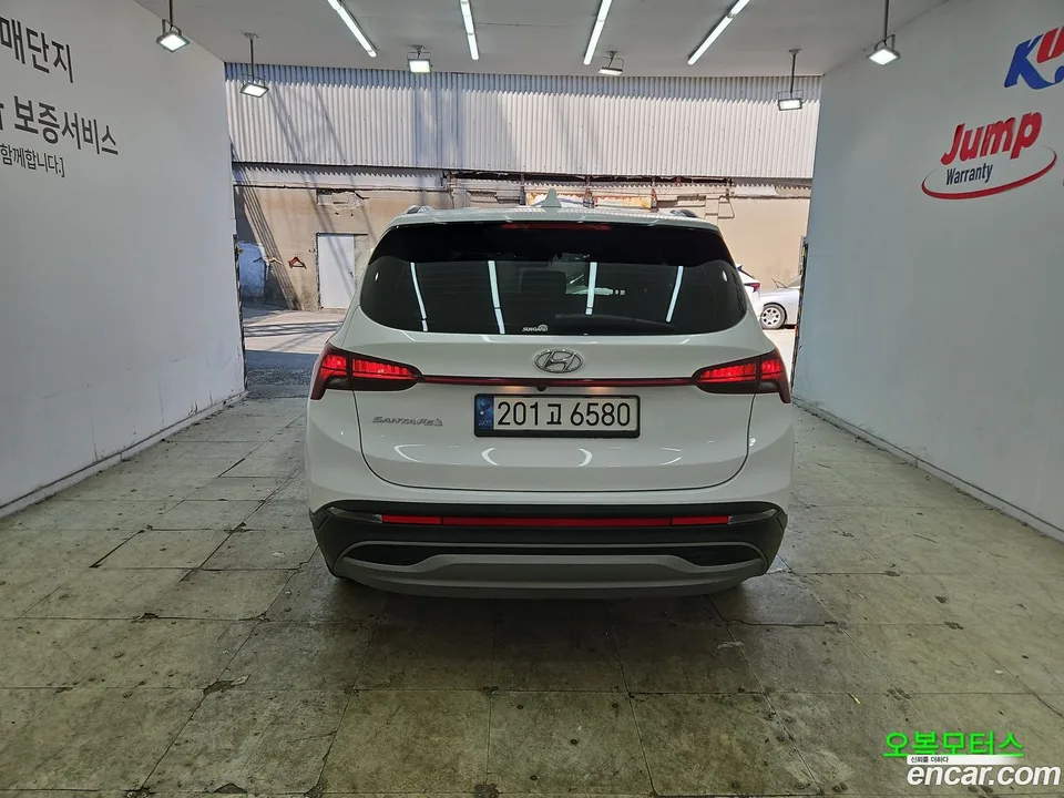 Hyundai SantaFe 2.5T 2WD 2023 — миниатюра 4
