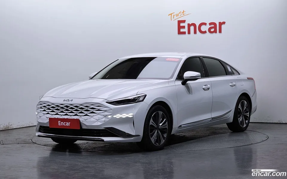 Kia K8 Hybrid 2022 — фото 1, купить с доставкой в Москву